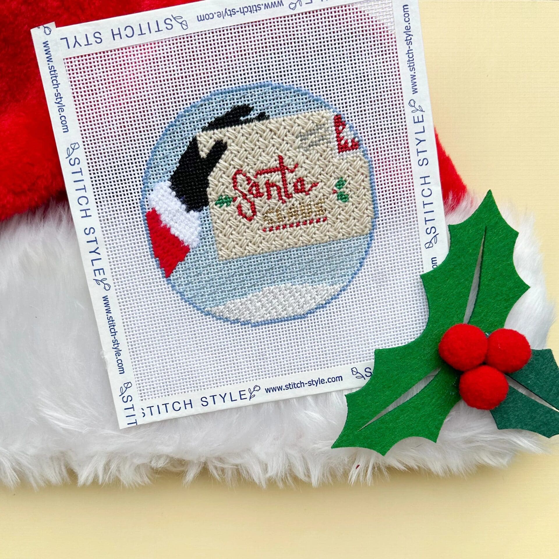 Santa and Letter-18 Mesh