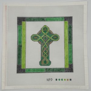 Green Celtic Cross with Geometric Border - 13 mesh Copy